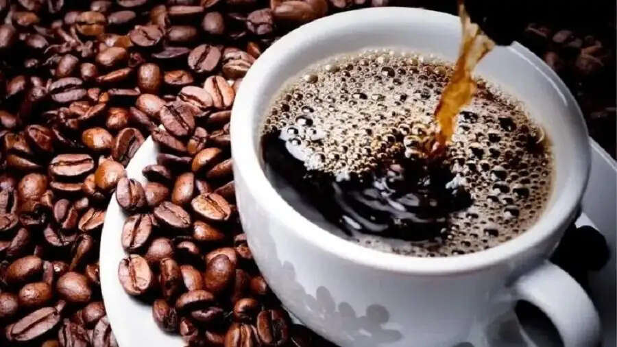 Health Tips- कॉफी ज्यादा पीने से होती हैं ये स्वास्थ्य परेशानियां, जानिए इनके बारे में