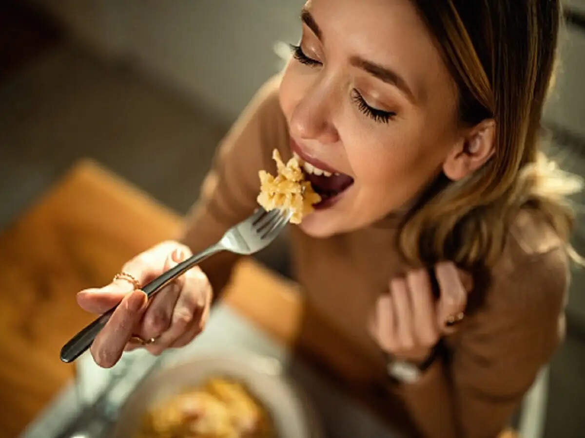 Health Tips- क्या डाइजेशन सिस्टम को रखना चाहते हैं सही, तो अपनाएं ये टिप्स
