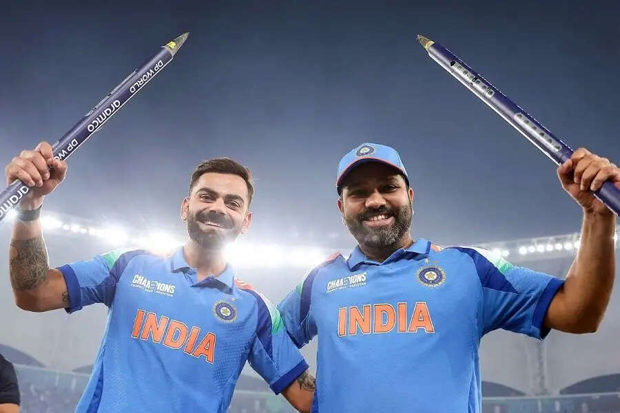 Sports News- ऑस्ट्रेलिया दौरे पर होगी विराट-रोहित की जंग, जानिए कौन हैं किससे आगे