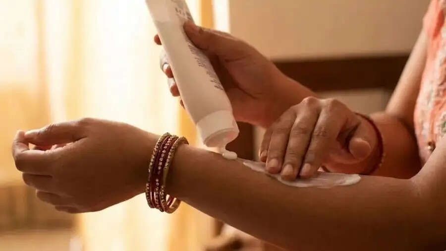 Body Lotion Tips-&nbsp;क्या आप ब़ॉडी लोशन खरीदने जा रहे हैं, तो इन बातों का रखें ध्यान