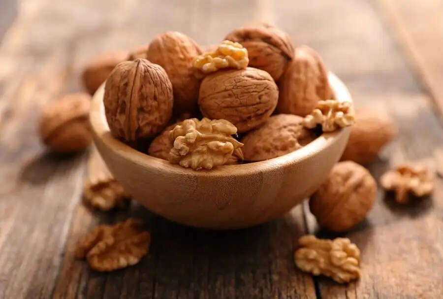 Health Tips-&nbsp;&nbsp;प्रतिदिन अखरोट का सेवन देता हैं ये स्वास्थ्य लाभ, जानिए इनके बारे में