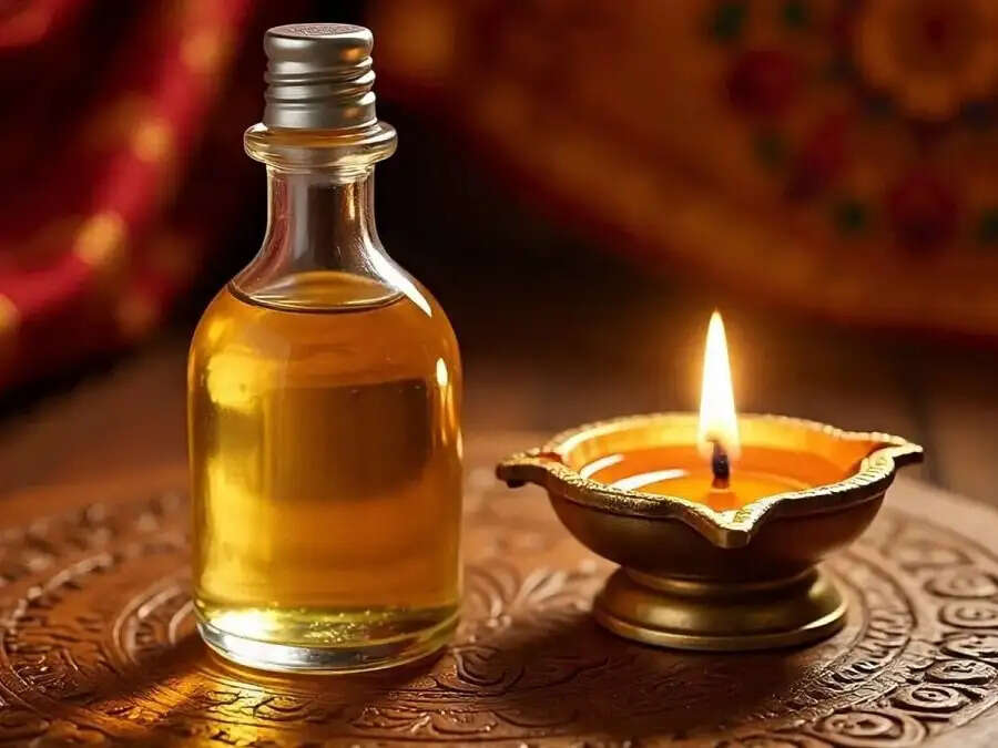 Jyotish Tips-&nbsp;मंदिर में तेल का दीपक जलाना कैसा होता हैं, शुभ या अशुभ