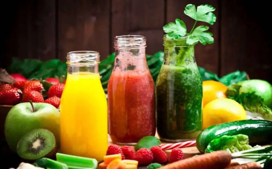 Health Tips-&nbsp;क्या कोलेस्ट्रॉल को कम करना चाहते हैं, तो खाली पेट इन ड्रिंक्स का करें सेवन