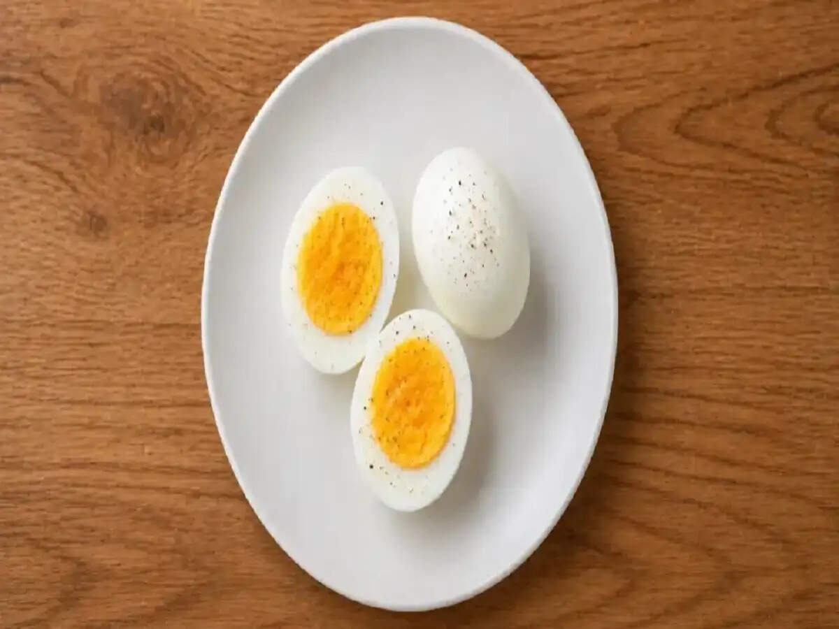 Health Tips- गर्मी में अंडे खाना स्वास्थ्य के लिए सुरक्षित हैं या नहीं, आइए जानें