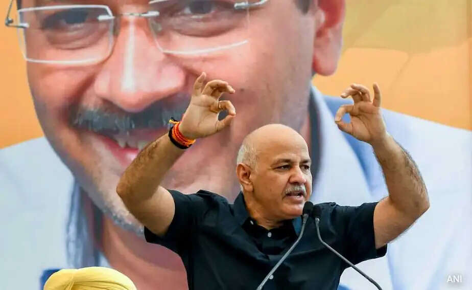 ₹2000 करोड़ का क्लासरूम घोटाला: मनीष सिसोदिया और सत्येंद्र जैन पर नया मामला, सरकारी अधिकारियों और ठेकेदारों की भूमिका की जांच शुरू