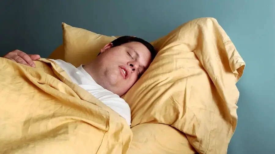 Snoring Tips-&nbsp;सोते समय आपको भी आते हैं खर्राटे, जानिए इसकी वजह