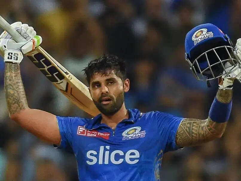 Sports News- दुनिया के वो खतरनाक बल्लेबाज जो लगा सकते हैं तिहरा शतक, जानिए इनके बारे में