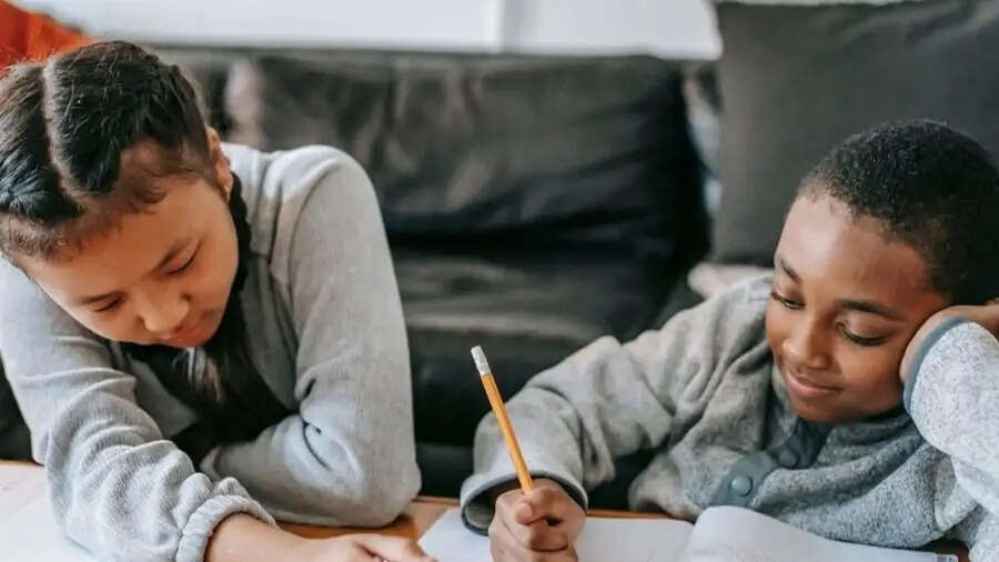 Education Tips- क्या पढ़ाई में फोकस नहीं कर पा रहे हैं, तो अपनाएं ये टिप्स