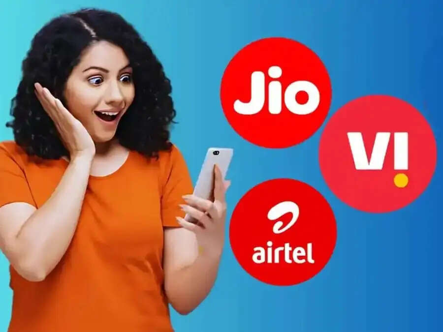Recharge Plan-&nbsp;जियो और एयरेटल के 3599&nbsp;रिचार्ज में कौनसा हैं बेहतर, जानिए पूरी डिटेल्स