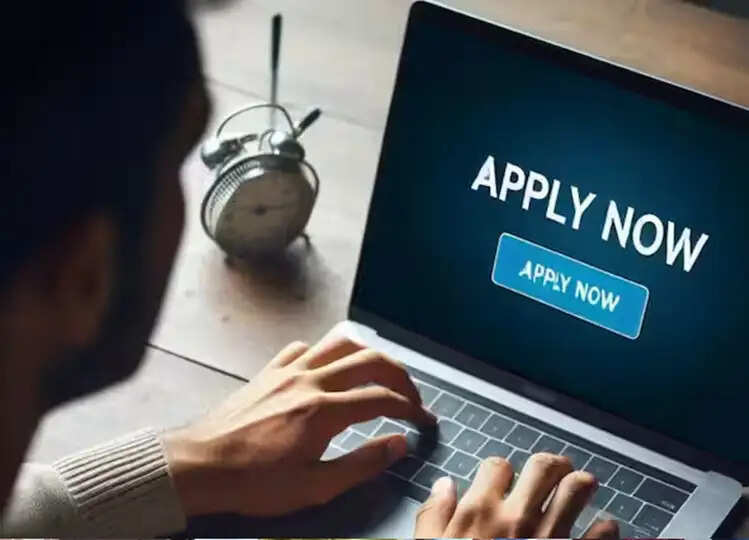 BSF Jobs 2024: बीएसएफ में नौकरी का सुनहरा मौका, इन पदों पर निकली भर्ती