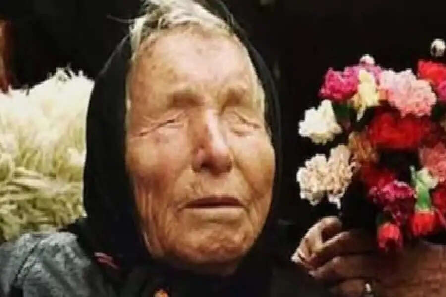 Baba Vanga's Predictions: अप्रैल 2025 में इन राशियों को मिलेगा धन और सफलता, बाबा वेंगा ने की है भविष्यवाणी