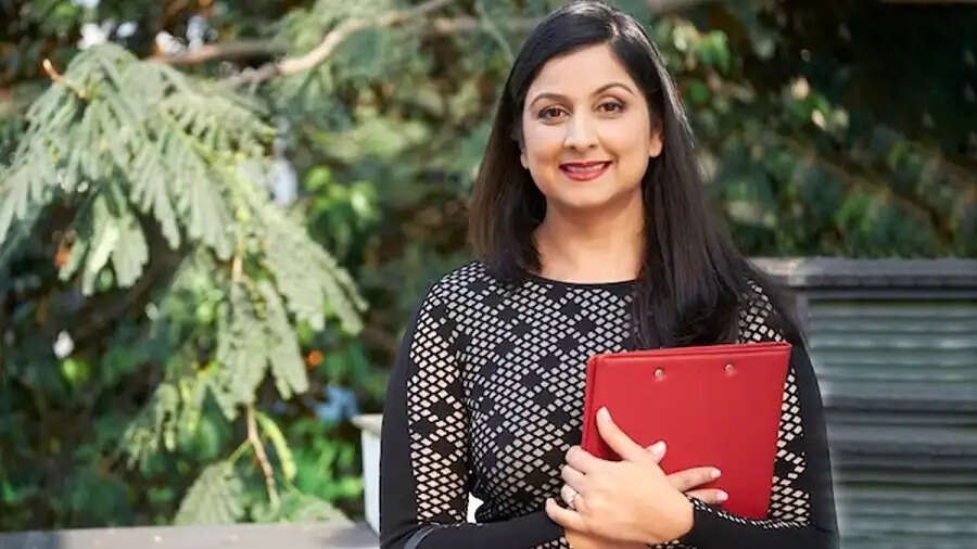 Career Tips- लड़किया अपना भविष्य बनाने के लिए कर सकती हैं ये कोर्सेज, जानिए इनके बारे में