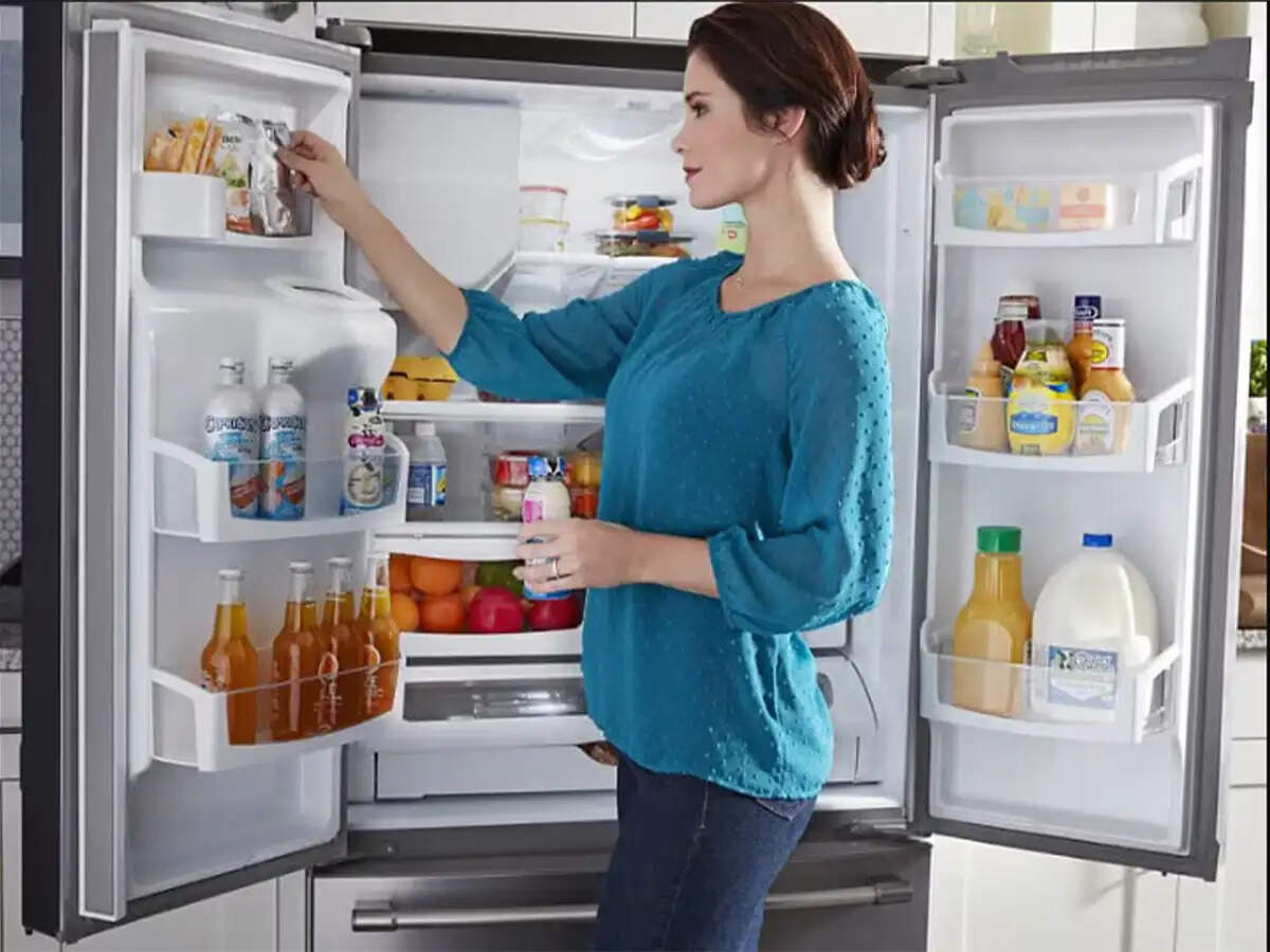 Refrigerator Tips- गर्मियों में इस तरह चलाए फ्रिज, बिजली का बिल घटने के साथ, लंब चलेगा फ्रिज