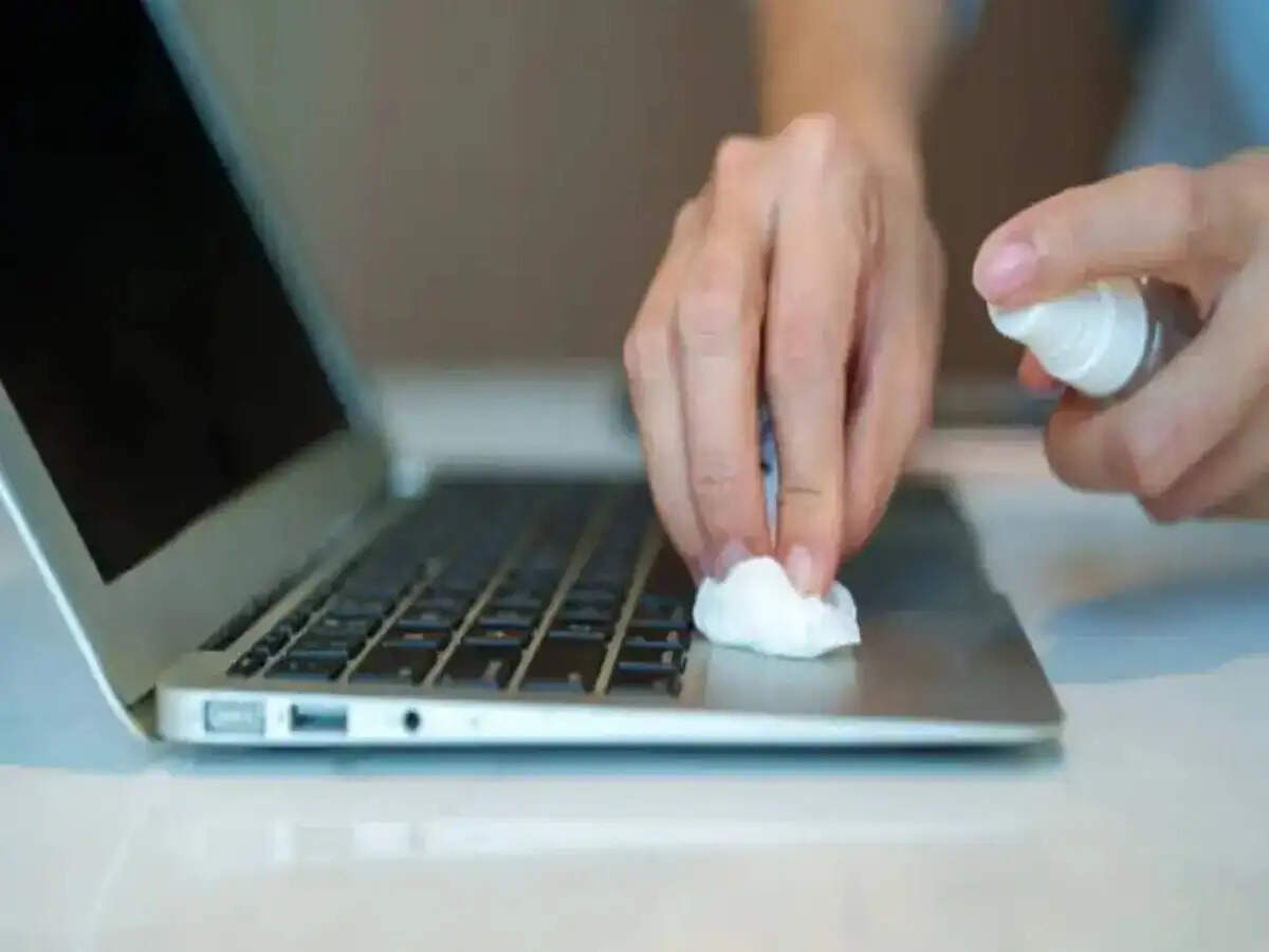 Laptop Tips- अपने&nbsp;लैपटॉप को स्क्रैचेज से बचाना हैं, तो अपनाएं ये तरीके