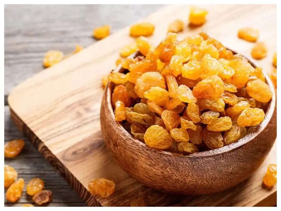 Health Tips-&nbsp;हड्डियों को मजबूत बनाने के लिए इस ड्राई फ्रूट का करें सेवन, जानइए इसके बारे में
