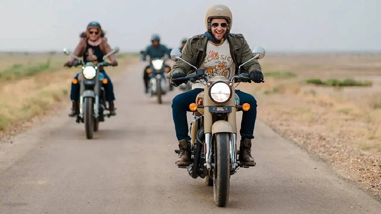 Motorcycle Tips- क्या आप किफायती और मजबूत बाइक लेने की सोच रहे है, जानिए देश की सस्ती बाइक्स के बारे