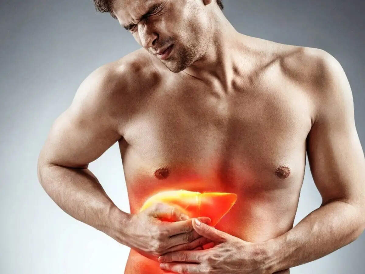Health Tips- अगर शरीर में दिखाई दे ये लक्षण, तो लिवर में हो रही हैं खराबी, जानिए इनके बारे में
