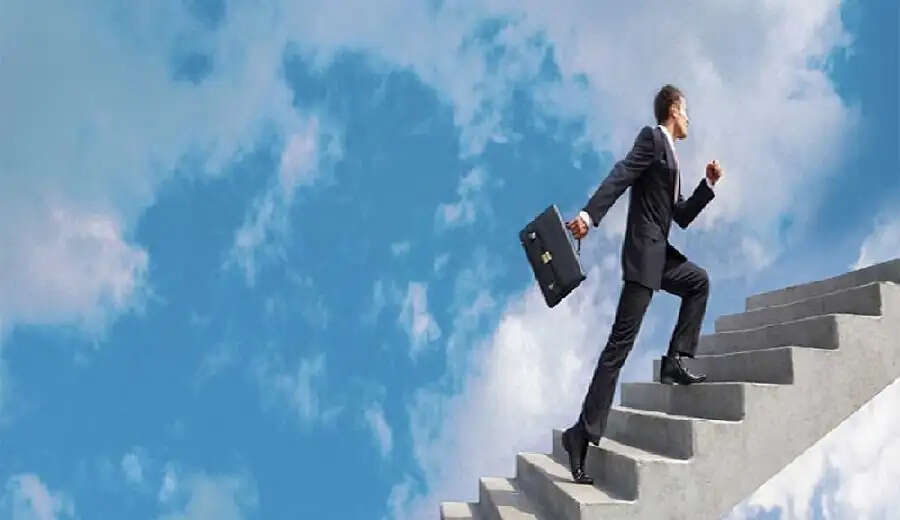 Vastu Tips-  क्या आप पाना चाहते हैं तरक्की, तो अपनाएं वास्तु टिप्स