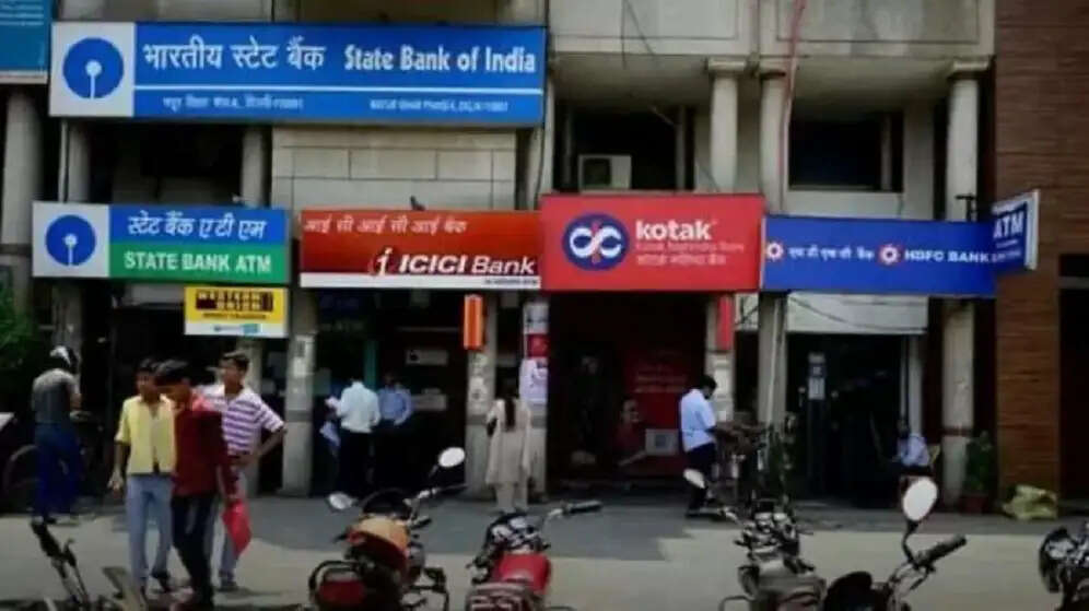 बैंक हॉलिडे: क्या 31 मार्च को बंद रहेंगे बैंक? जाने RBI का ताज़ा अपडेट