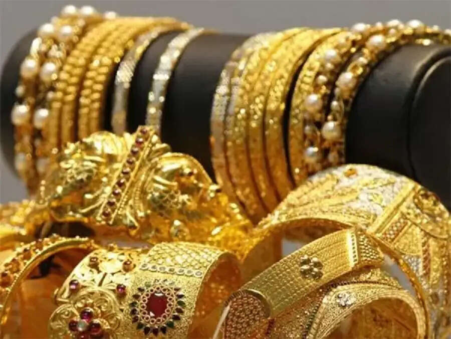 सप्ताह भर में सोना ₹1090 महंगा, जानिए 10 बड़े शहरों में आज के सोने और चांदी के भाव