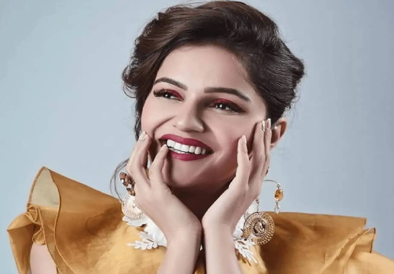'तुम्हारा चेहरा बहुत नेगेटिव है': रुबीना दिलैक ने किया खुलासा डायरेक्टर ने उनके फेस को लेकर की थी ऐसी टिप्पणी