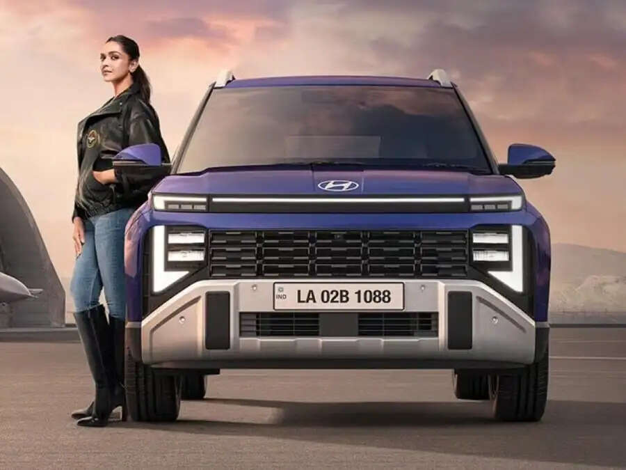 Automobile Tips- Hyundai Venue&nbsp;ने लॉन्च के साथ तोड़ा बुकिंग्स का रिकॉर्ड, जानिए पूरी डिटेल्स