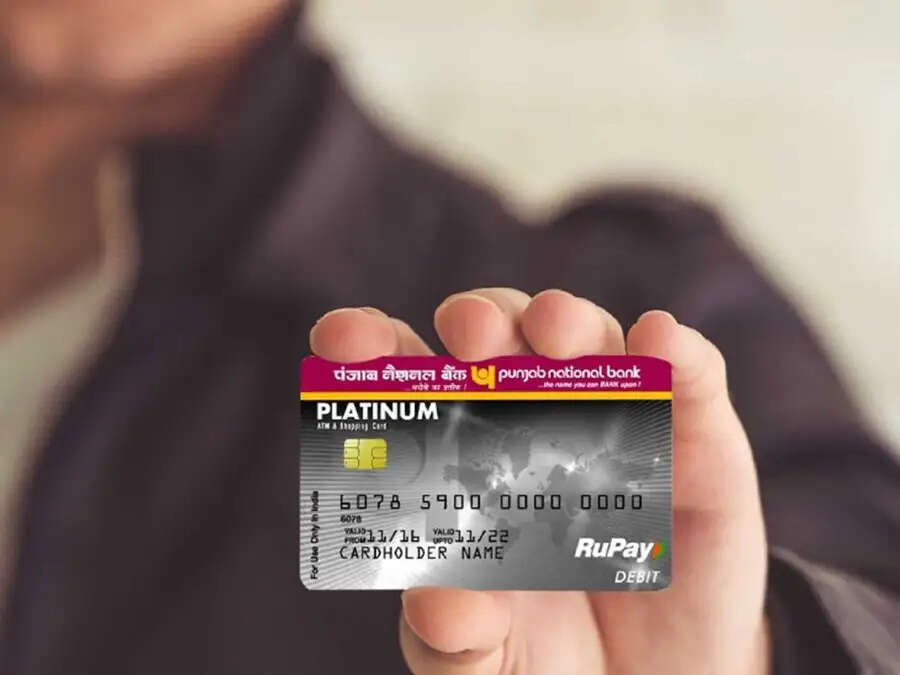 ATM Cash Limit- PNB&nbsp;ने&nbsp;ATM&nbsp;से कैश निकालने की लिमिट&nbsp;50%&nbsp;घटाई, 1 अप्रैल से केवल निकाल पाएंगे इतना पैसा