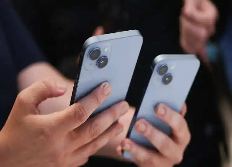 iPhone 14 512GB वैरिएंट पर मिल रही है 23 प्रतिशत की भारी छूट, सिर्फ 3,464 रुपये प्रति माह पर खरीदने का मौका