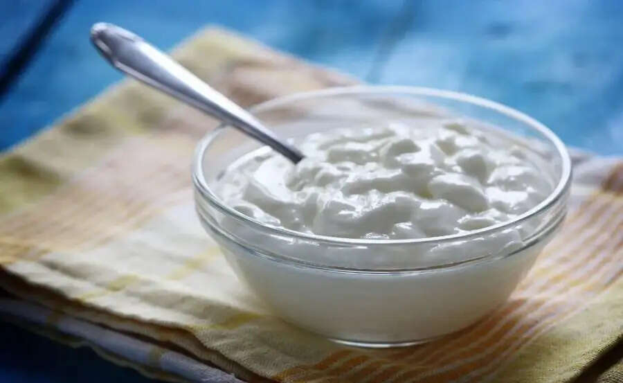 Health Tips-  शरीर में जमा हो गई हैं गंदगी, तो ऐसे सेवन करें दही