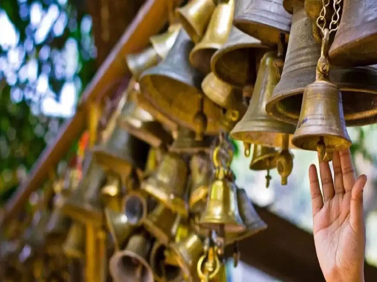 Vastu Shastra : अगर आप सुबह उठते ही सुनते हैं ये आवाज़ें, तो आपको मिलेगी कोई अच्छी खबर