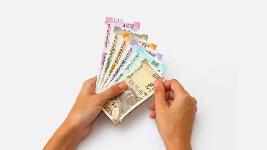 Saving Tips-&nbsp;क्या आपकी सैलरी 20000 रूपए हैं, जानिए कैसे कर सकते हैं इसमें भविष्य के लिए सेविंग