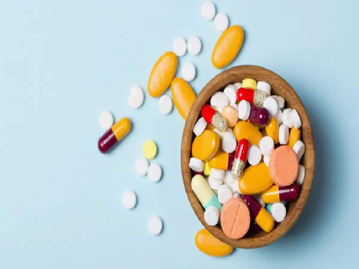 How Painkillers Work: पेनकिलर लेने के तुरंत बाद दर्द कैसे गायब हो जाता है? पढ़ें पेट में जाने पर दवाएं कैसे काम करती हैं?
