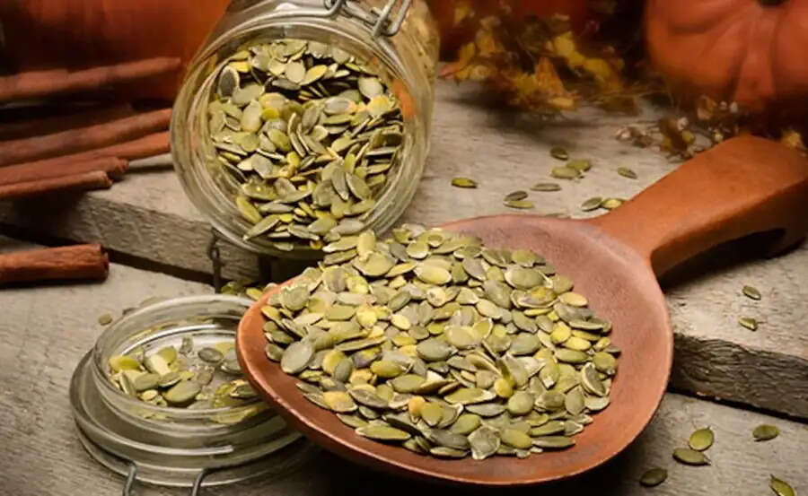 Health Tips-&nbsp;शरीर में विटामिन बी-12 का स्तर बढ़ाने के लिए इन बीजों का करें सेवन, फिर देखिए कमाल