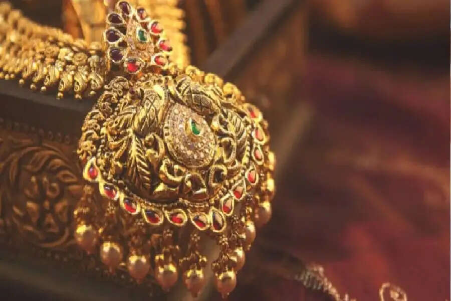 Gold Price Today: 21 मार्च को इतनी बढ़ गई सोने की कीमत, क्लिक कर जानें अपने शहर का भाव