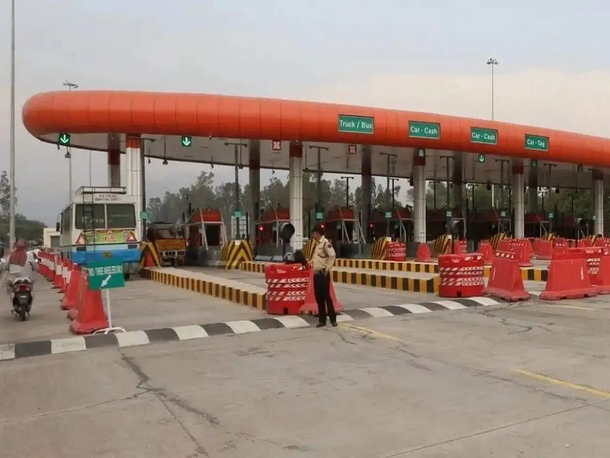 Toll Tax- आखिर क्यों इस गाड़ी का नहीं लगता हैं टोल टैक्स, जानिए वजह