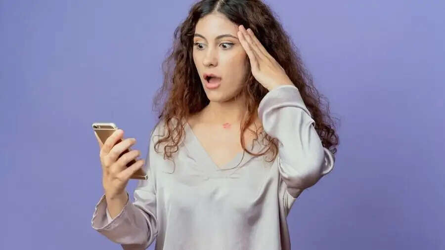 Smart Phone Tips-&nbsp; महंगा फोन खरीदने वाले है, तो इन बातों का रखें ध्यान