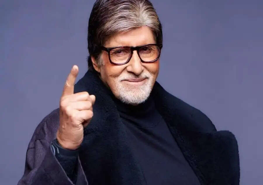 Entertainment News-  बॉलीवुड के सबसे पढ़ें लिखें सेलेब्स कौन हैं, आइए जानते हैं इनके बारे में