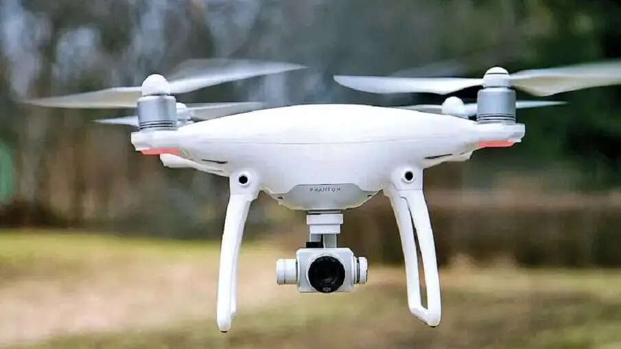 Drone Price- मात्र इतने रूपए में मिल जाता हैं शादी वाला ड्रोन, जानिए पूरी डिटेल्स