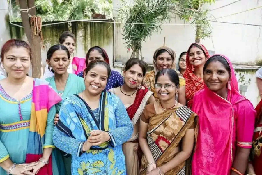 महिलाओं के लिए 31 मार्च तक विशेष ऑफर, BOBCARD दे रहा है फ्लाइट्स और शॉपिंग पर डिस्काउंट्स