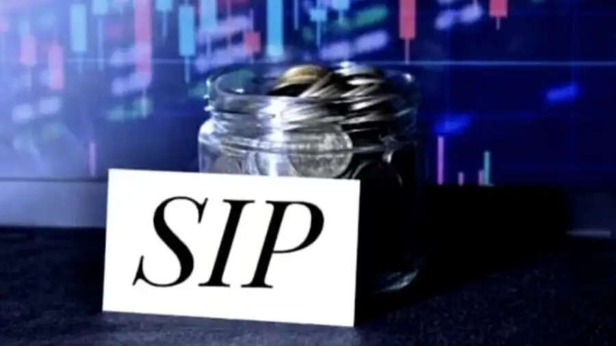 Investment Plan- SIP में मात्र 10 हजार का निवेश कर आप जुटा सकते हैं&nbsp;76.56 लाख, जानिए पूरी डिटेल्स
