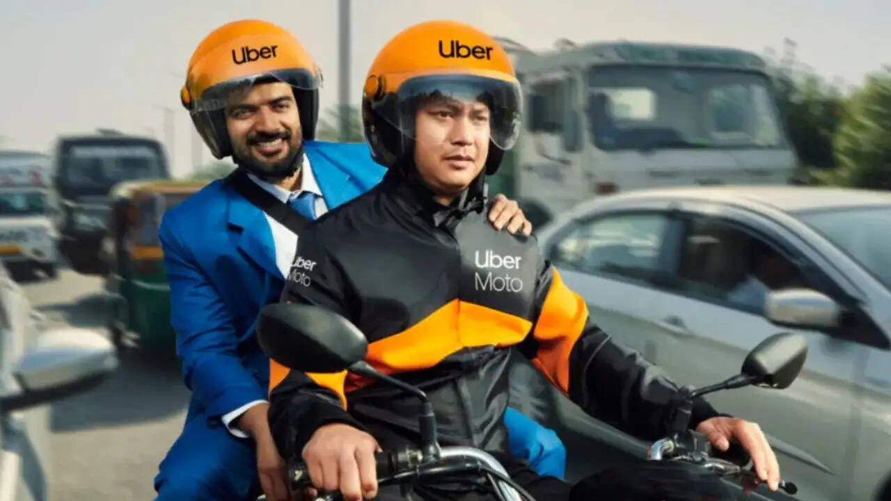 Rider Income- एक महीने में कितना कमाते हैं Uber बाइक राइडर, जानकर हैरान हो जाएंगे आप