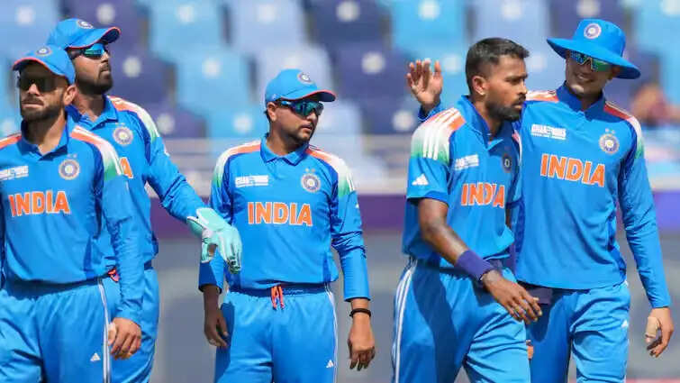 Champions Trophy: सबसे ज्यादा रन बनाने वाले, विकेट लेने वाले, शतक लगाने वाले और किफायती गेंदबाजों की सूची – जानें कौन है टॉप पर