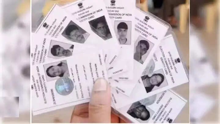 Voter ID में पता कैसे बदलें: नई जगह शिफ्ट होने के बाद ऑनलाइन तरीका जानें