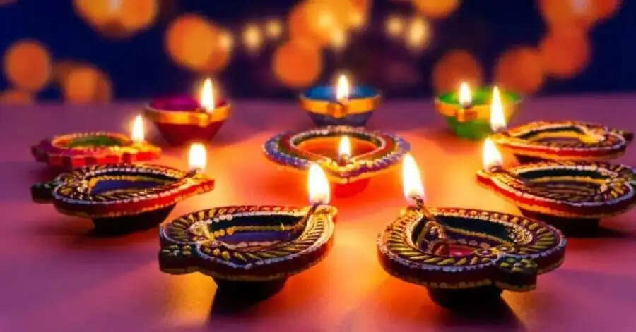 Diwali Special – जीवन में खुशहाली पाने के लिए दिवाली के दिन करें ये काम, जानिए पूरी डिटेल्स