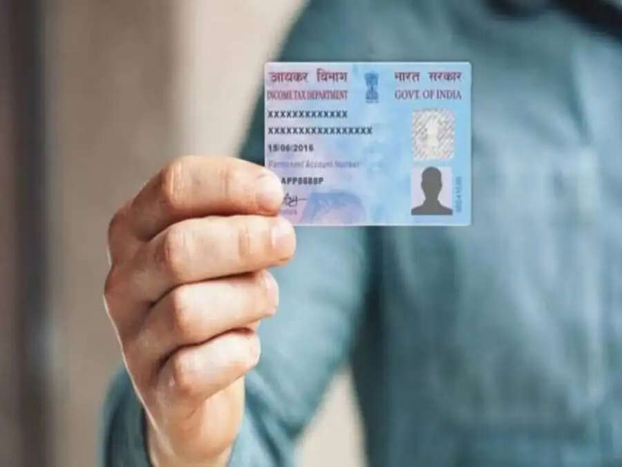 PanCard Tips- नया&nbsp;QR Code&nbsp;वाला पैन कार्ड आने से पुराना बेकार हो जाएगा, जानिए पूरी डिटेल्स