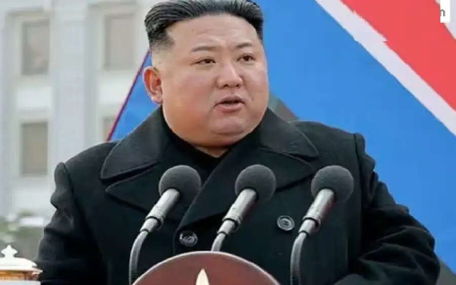 कितनी है दुनिया के सबसे बड़े तानाशाह Kim Jong Un की कुल संपत्ति? 200 गुप्त बैंक खातों से लेकर लग्जरी लाइफस्टाइल तक, जान लें ये बातें