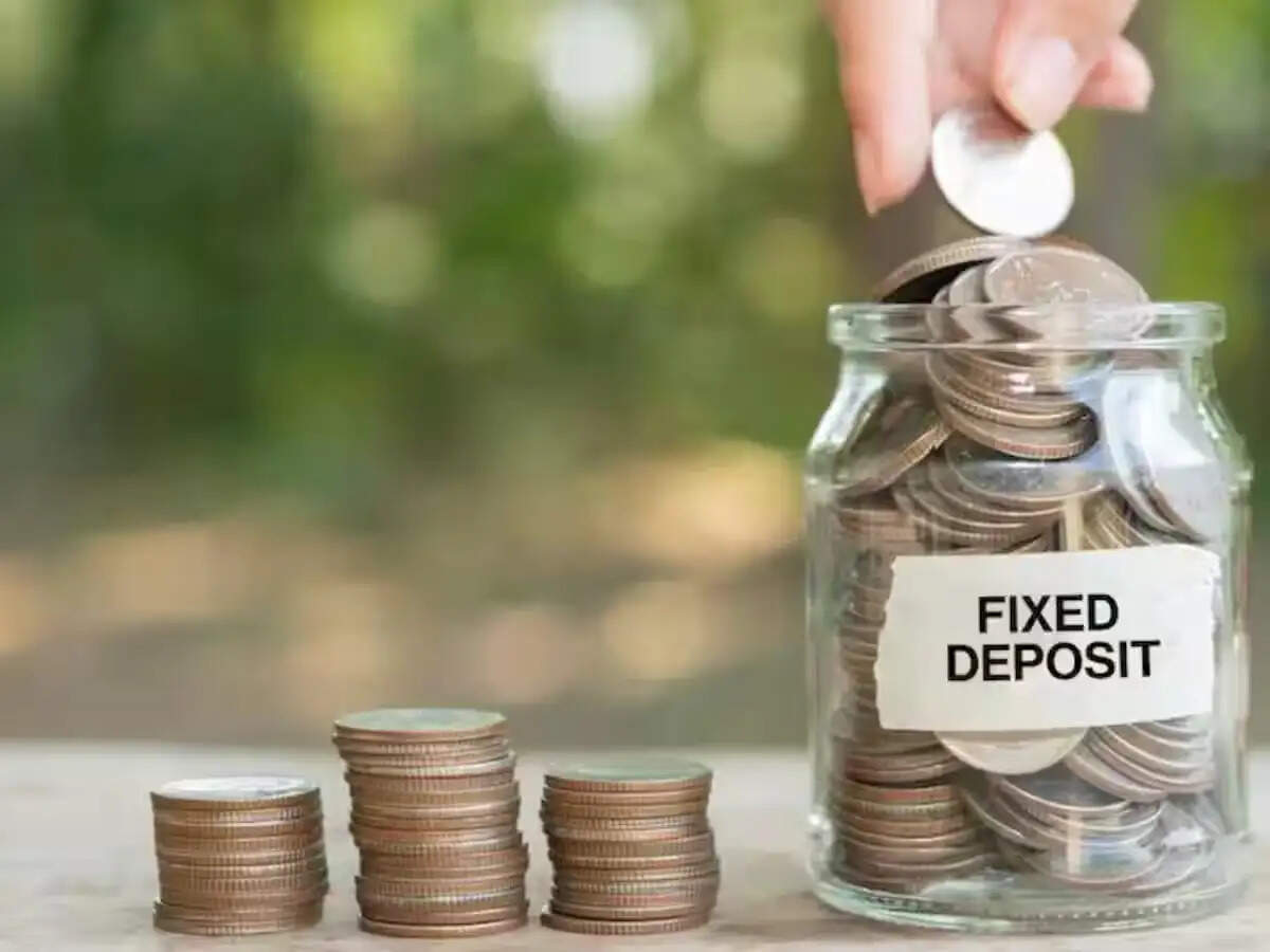 Tax Saving &nbsp;Schemes- &nbsp;इन्वेस्टमेंट पर पाना चाहते हैं मोटा रिटर्न, वो भी बिना टैक्स दिए, तो इन स्कीम्स करें निवेश