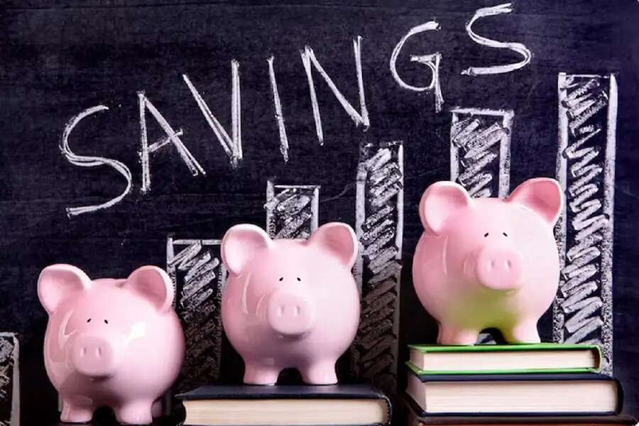 Savings Tips-&nbsp;क्या बहुत कोशिश के बाद भी सेविंग्स नहीं हो रही हैं, तो अपनाएं ये तरीका