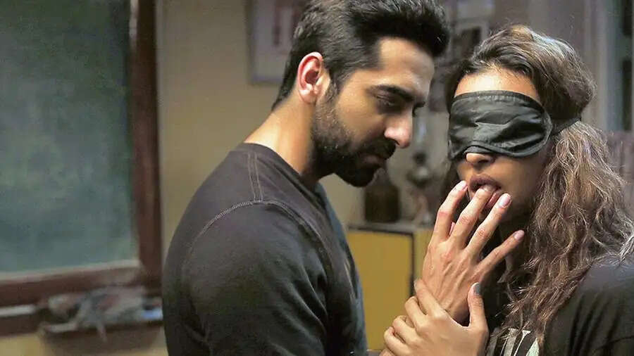 Entertainment News-&nbsp;बॉलीवुड की वो सुपरहिट फिल्में, जिन्हें देखकर आपका दिमाग हिल जाएगा