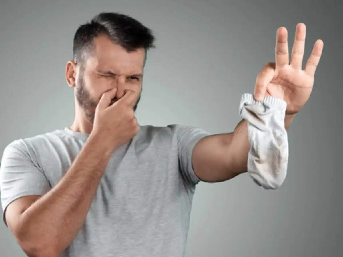 Socks Hacks- क्या आपके मोजे में से आती हैं बदबू, जानिए इससे छुटकारा पान के उपाय